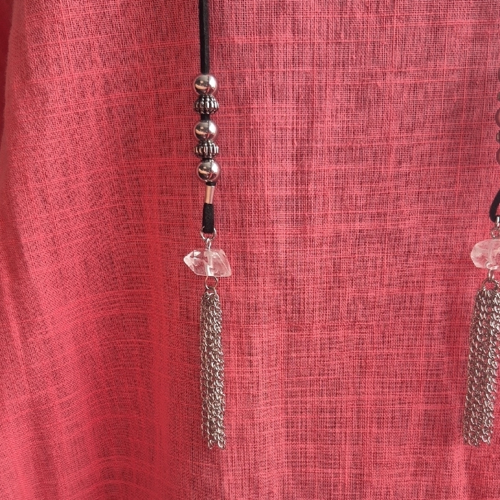 Tocara Choker Necklace Accented With Silver & Glass Dangles (J69) - Picture 4 of 6